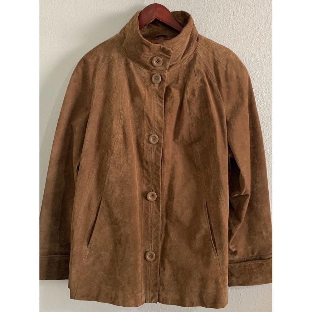 Classic Women's Suede Button-Front Leather Jacket in Brown - Picture 2 of 16
